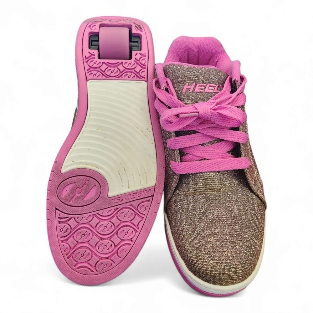 Heelys Sparkle Pink/berry and gold size 7 women's size 6 youth EUC colorshift